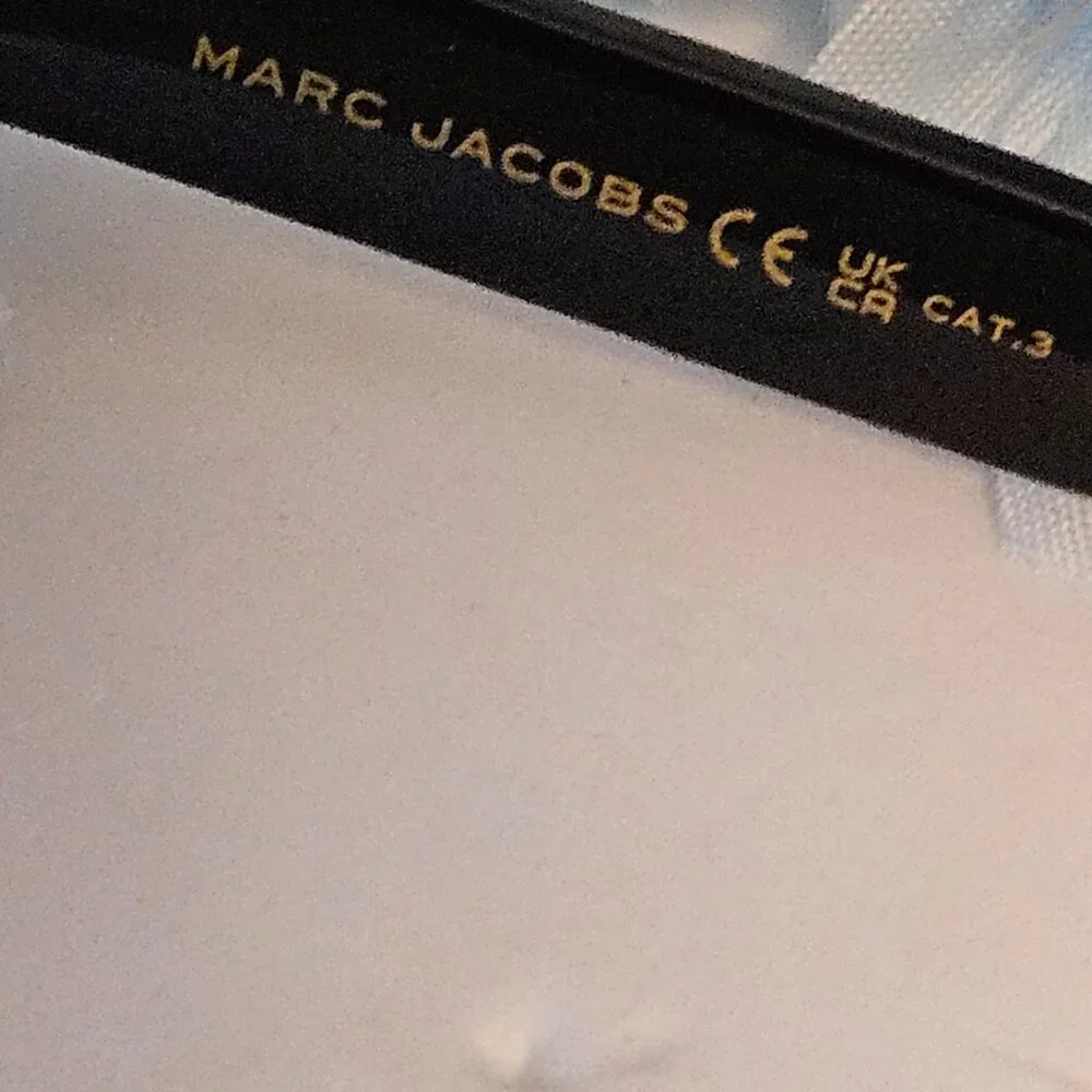 Marc Jacobs Sunglasses - Picture 9 of 10